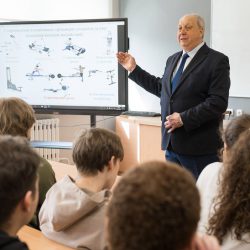 d3d80d8c-deb7-4b17-901f-2385e41180d7