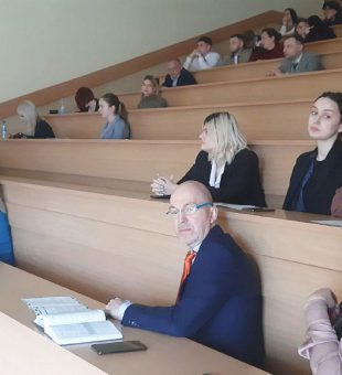 8954c200-2b57-4331-b953-